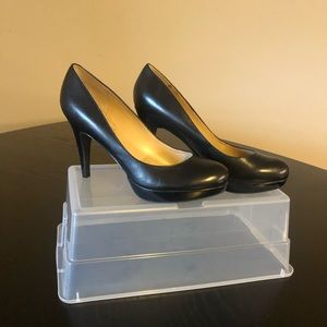 Black Marc Fisher Heels